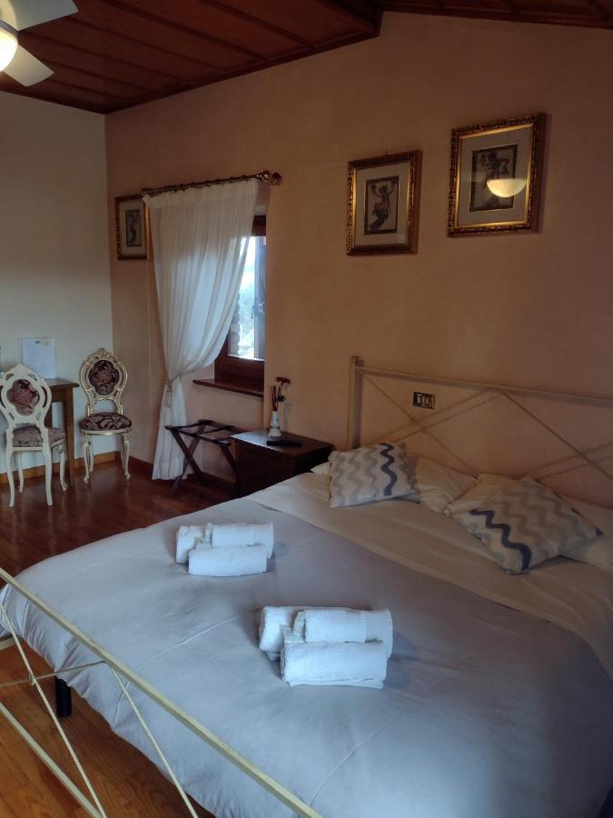 Villa Montegenco Comunanza Exterior foto