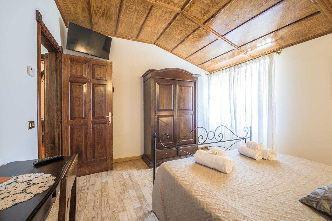 Villa Montegenco Comunanza Exterior foto